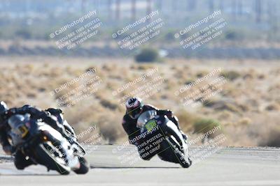 media/Dec-07-2025-CVMA (Sun) [[3e7d2de5dc]]/Race 12- Formula 40 MW and LW/